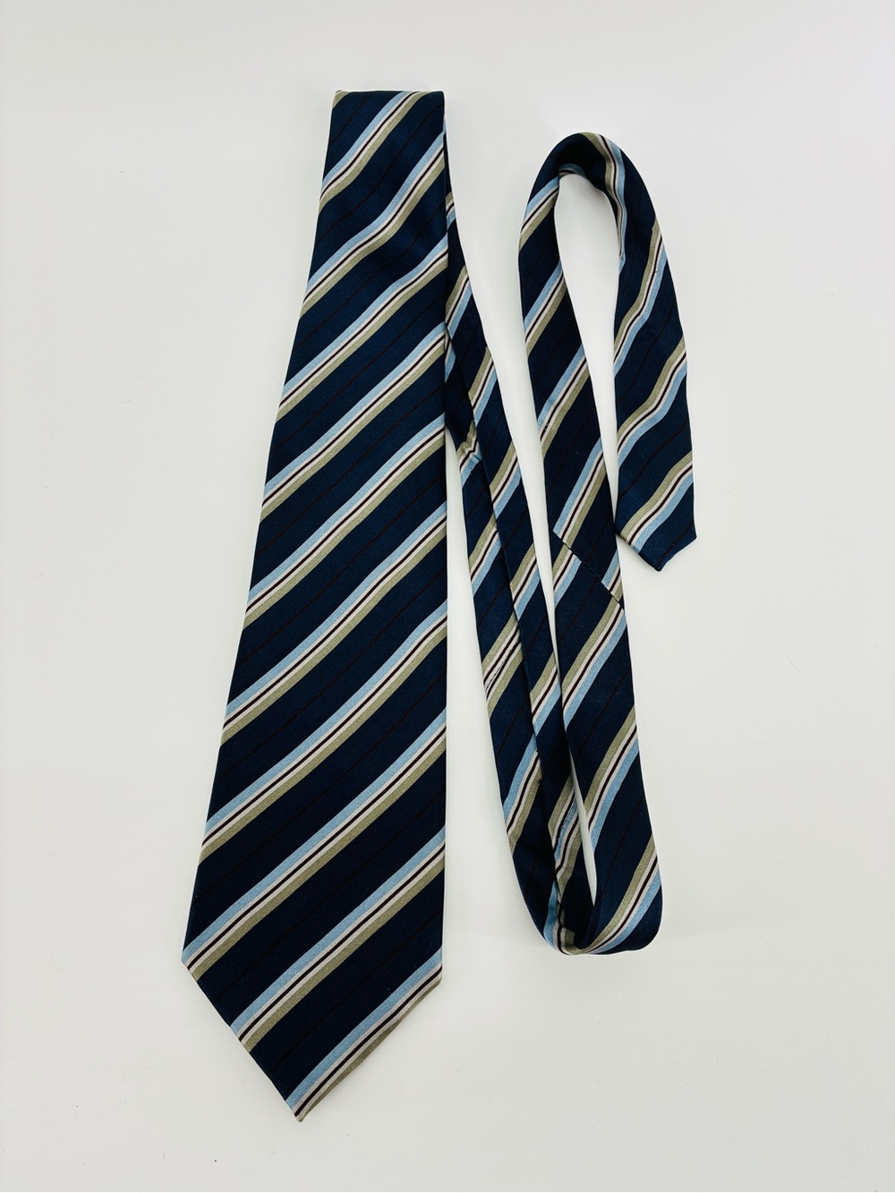 Classic 100% Silk Navy Striped Men's Tie